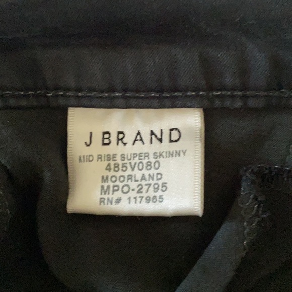 J Brand Mid Rise Super Skinny Jeans (Buttery Soft) - Picture 4 of 4